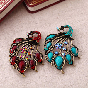 Peeking Peacock Brooch