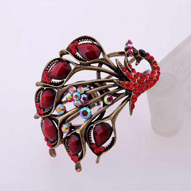 Peeking Peacock Brooch