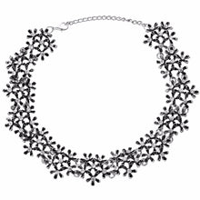 Load image into Gallery viewer, Flower Necklace, 2 Colors
